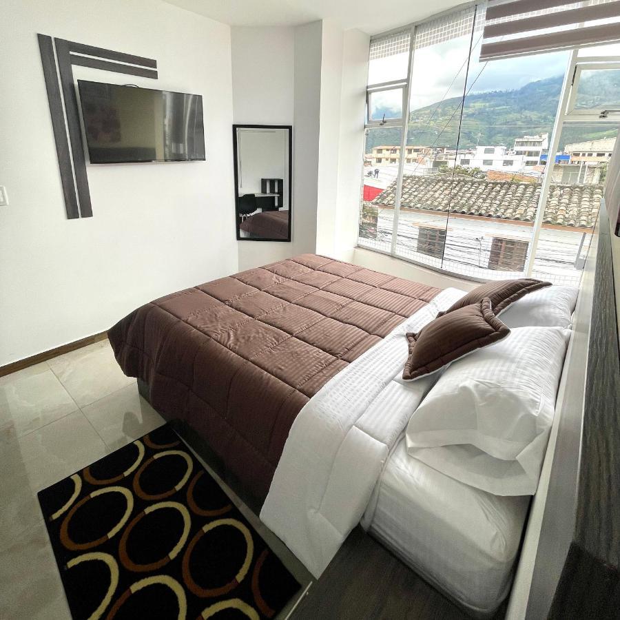 Sara Hotel איבארה מראה חיצוני תמונה