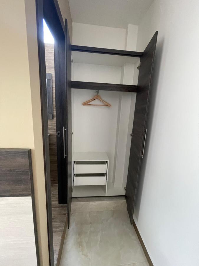 Sara Hotel איבארה מראה חיצוני תמונה